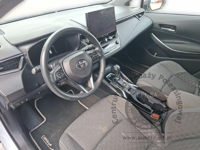 7 - TOYOTA COROLLA 1,8 VVT-I+H E-CVT 2023r.