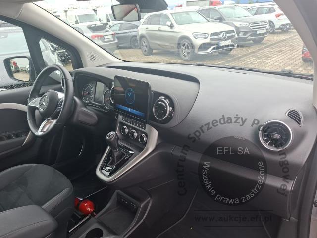12 - MERCEDES-BENZ T180 D PROGRESSIVE AUTOMAT 2025r. DX69887 Pojazd znajduje się w firmie MDM AUTO sp. z o.o. ul. Morska 78A, 81-225 Gdynia