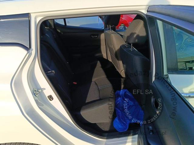 10 - Nissan Leaf 40kWh Acenta 2022r. DW7WT23 Magnice