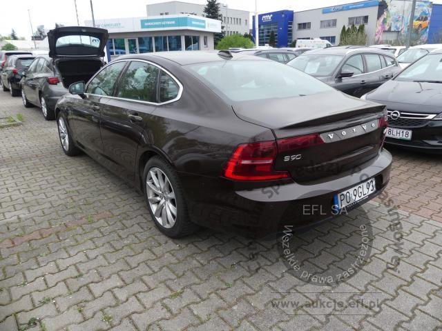 4 - Volvo S90 D4 Momentum aut Sedan 2017r. PO9GL93 UWAGA!! Pojazd znajduje się w firmie AUTO MOTO CENTRUM sp. z o.o. ul. Ostrowska 328 (przy Trasie Katowickiej) 61-312 Poznań