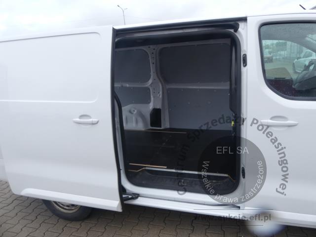 9 - Opel Vivaro 2.0 CDTI Extra Long 2022r. DW5TU02 Magnice