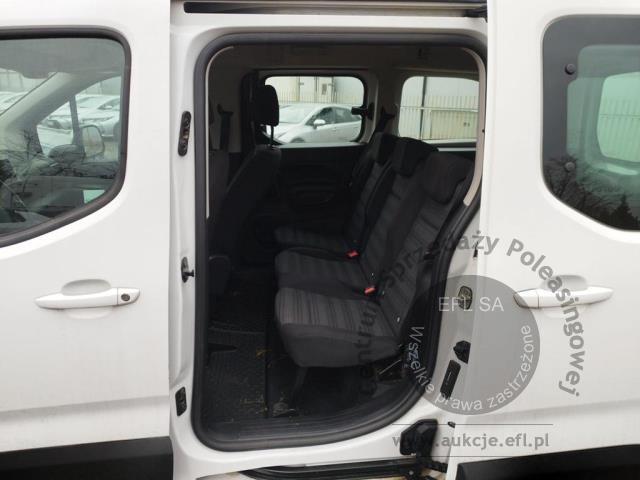 8 - Opel  Combo Life XL 1.5 CDTI Enjoy 2019r. PO6NE53 Pojazd znajduje się w firmie ARCTOS GROUP sp. z o.o. Al. Krakowska 7, 02-183 Warszawa