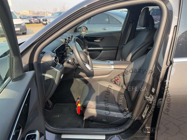 7 - Mercedes - Benz GLC 300 e 4-Matic Avantgarde 2025r. DX57668 Magnice