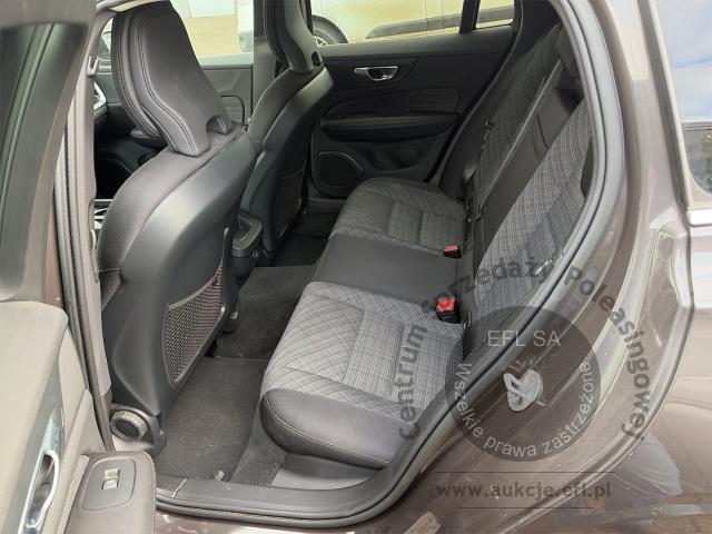8 - Volvo V60 B3 B Core Automat Kombi 2023r. DW5VH89 Magnice