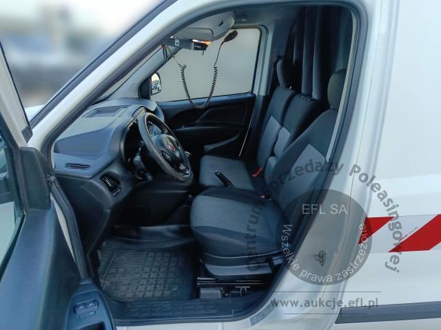 8 - FIAT DOBLO CARGO 1.6 105KM 2020r.