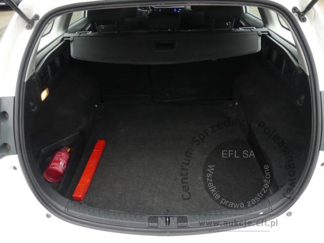 17 - TOYOTA  AURIS 1.8 HYBRID 135 ACTIVE 2017r.