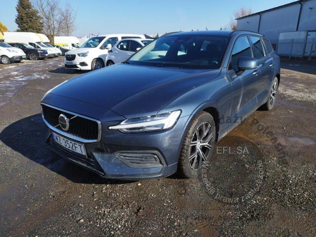 1 - Volvo V60 B3 B Essential aut Kombi 2022r. WZ352FT Pojazd znajduje się w firmie ARCTOS GROUP sp. z o.o. Al. Krakowska 7, 02-183 Warszawa