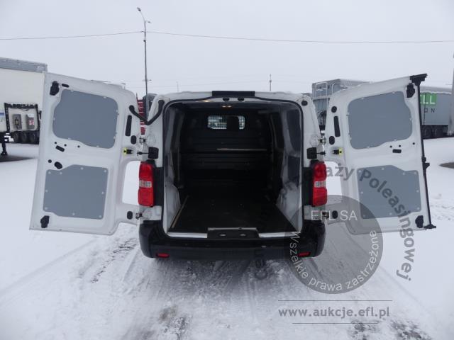 13 - Toyota ProAce Proace 2.0 D-4D Long 3,1t 2022r. DW1TM20 Magnice