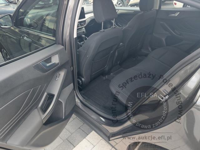 6 - FORD Focus 1.0 EcoBoost mHEV Titani 2022r. SK953WR Uwaga! Pojazd znajduje się w firmie AACAR sp. z o.o. Jawornik 90, 32-400 Myślenice