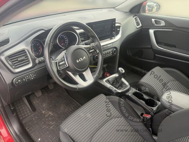 12 - EFL FINANCE KIA CEED 1.0 T-GDI 120KM HATCHBACK 2022r.