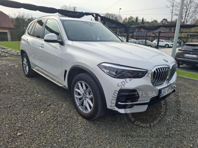2 - BMW xDrive25d Step 2021r. SK857WC Pojazd znajduje się w firmie AACAR sp. z o.o. Kasztanowa 5, 32-400 Jawornik