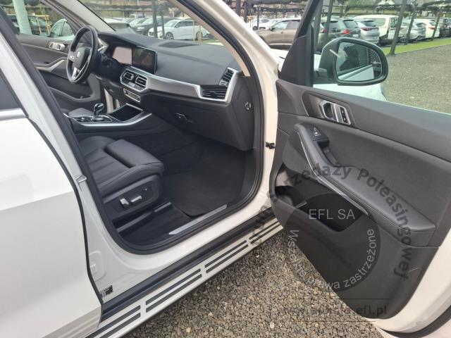 11 - BMW xDrive25d Step 2021r. SK857WC Pojazd znajduje się w firmie AACAR sp. z o.o. Kasztanowa 5, 32-400 Jawornik