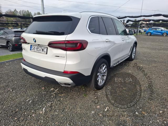 6 - BMW xDrive25d Step 2021r. SK857WC Pojazd znajduje się w firmie AACAR sp. z o.o. Kasztanowa 5, 32-400 Jawornik