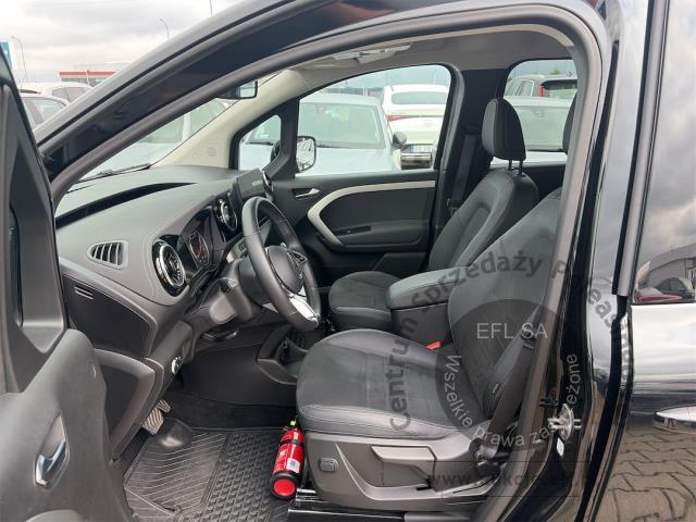 5 - MERCEDES - BENZ T 180 d Automat 2025r. DX63290 Magnice