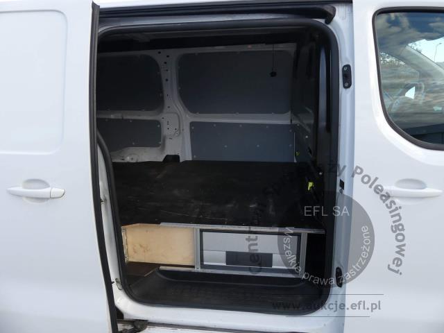 11 - Opel Vivaro 2.0 CDTI Extra Long 3,1 2022r. DW3TE48 Magnice
