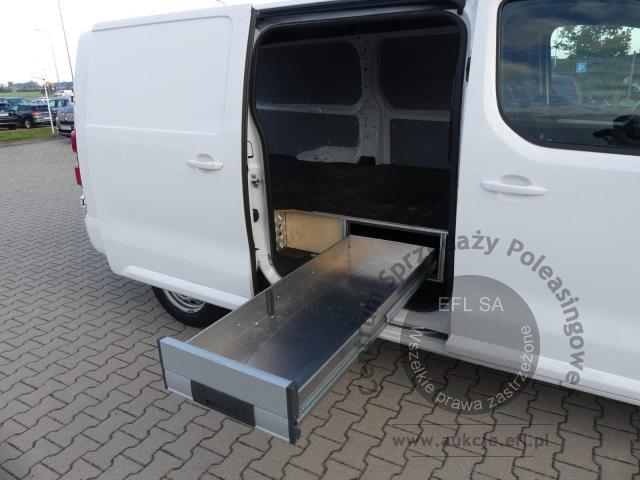 12 - Opel Vivaro 2.0 CDTI Extra Long 3,1 2022r. DW3TE48 Magnice