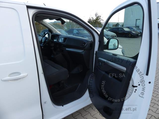 7 - Opel Vivaro 2.0 CDTI Extra Long 3,1 2022r. DW3TE48 Magnice