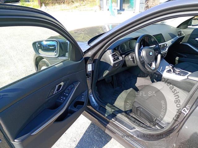 6 - BMW  Seria 3 2021r. KR3WJ25 Pojazd znajduje się w firmie ARCTOS GROUP sp. z o.o. Al. Krakowska 7, 02-183 Warszawa