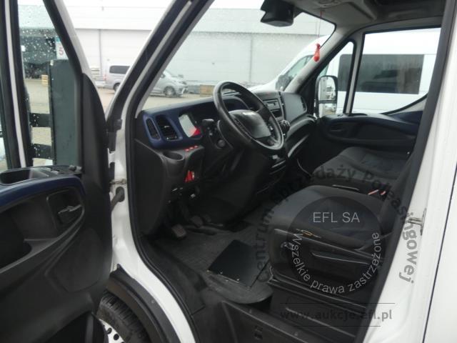 7 - IVECO / DPR 35S18 3.0 HPI 180KM 2017r.