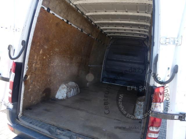 8 - MERCEDES - BENZ SPRINTER 316 CDI FURGON 2017r.