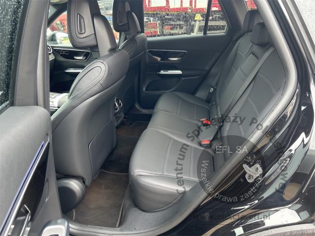 8 - MERCEDES BENZ GLC 300 DE 4-MATIC AVANTGARDE 2024r. DX26403 Magnice