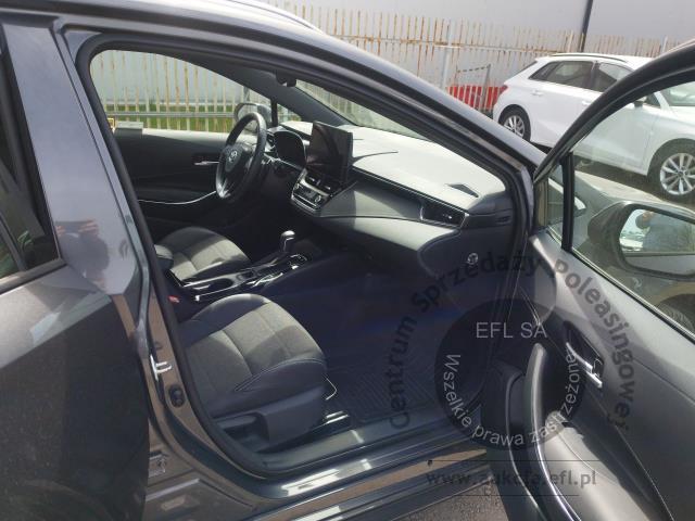 10 - Toyota Corolla 2.0 Hybrid Style 2023r. WZ989HC Pojazd znajduje się w firmie ARCTOS GROUP sp. z o.o. Al. Krakowska 7, 02-183 Warszawa