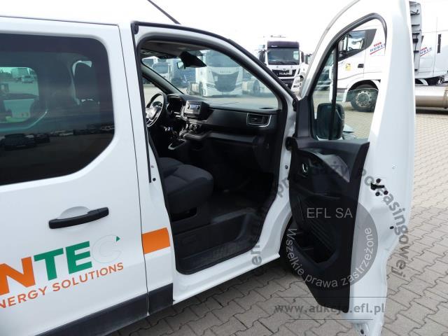 9 - RENAULT / CARPOL TRAFIC 2.0 dCi 150KM 9-OSOBOWY 2022r.