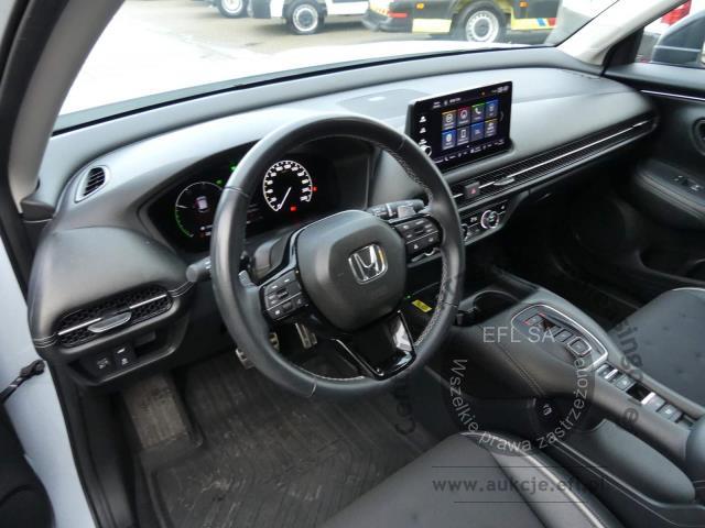 16 - HONDA ZR-V 2.0 E-CVT SPORT 2023r.