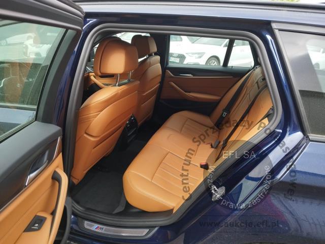 8 - BMW Seria 5 530i xDrive mHEV sport 2022r. WND9177A Pojazd znajduje się w firmie ARCTOS GROUP sp. z o.o. Al. Krakowska 7, 02-183 Warszawa