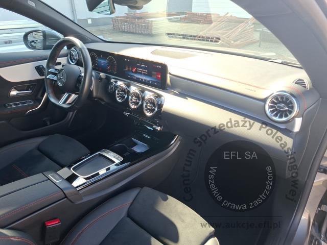 11 - MERCEDES - BENZ CLA 200 mHEV 7G-DCT Sedan 2025r. DX73219 Magnice
