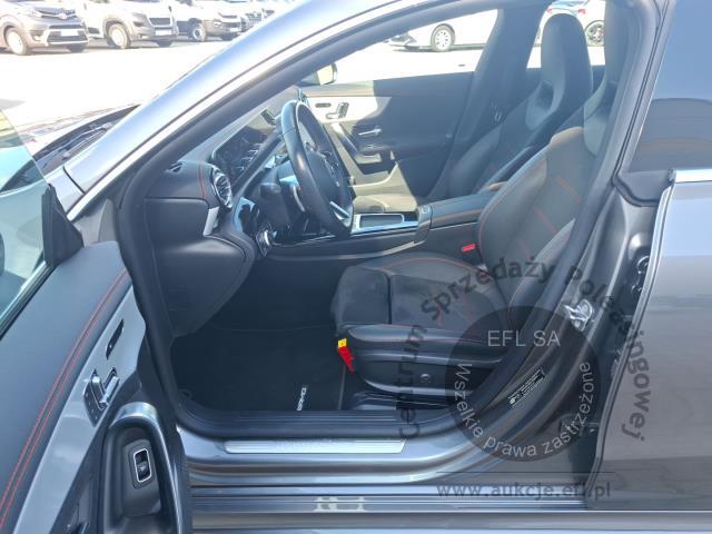 7 - MERCEDES - BENZ CLA 200 mHEV 7G-DCT Sedan 2025r. DX73219 Magnice