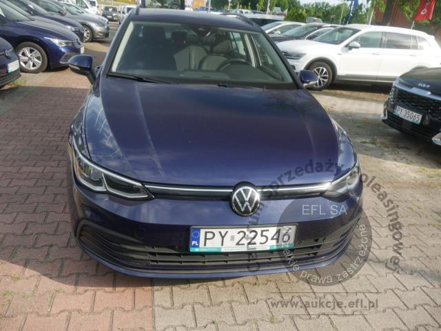 2 - Volkswagen Golf VIII 2.0 TDI Life Kombi 2022r. PY22546 AUTO MOTO CENTRUM Sp. z o.o. Poznań 61-312, ul. Ostrowska  328