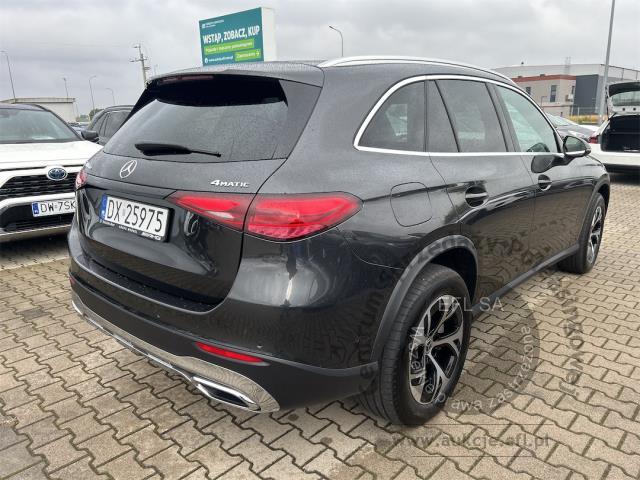 4 - MERCEDES BENZ GLC 300 DE 4-MATIC AVANTGARDE 2024r. DX25975 Pojazd znajduje się w firmie MDM AUTO sp. z o.o. ul. Zawodników 1, 80-729 Gdańsk