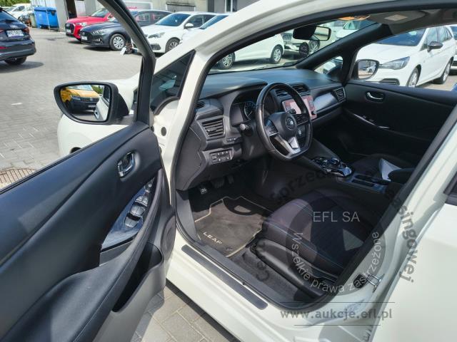 7 - Nissan Leaf 40kWh Acenta 2020r. WI034KS UWAGA!! Pojazd znajduje się w lokalizacji: Warszawa, Al. Krakowska 7, 02-183 Warszawa