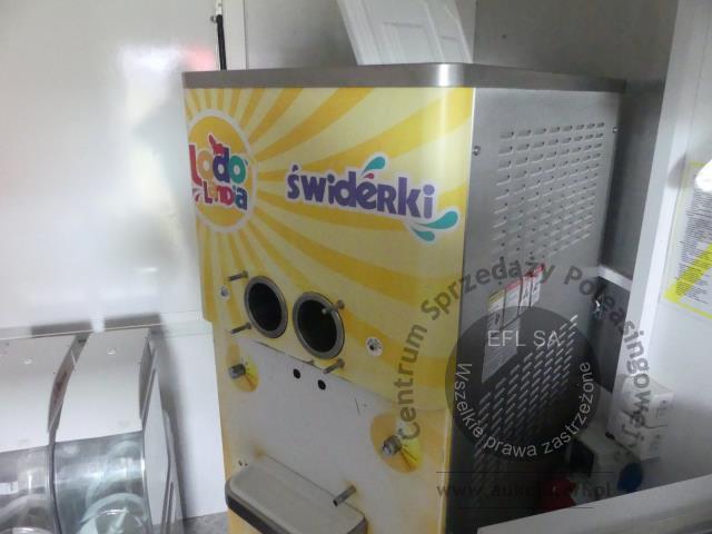 13 - Przyczepa gastronomiczna &quot;LODY GOFRY&quot; Niewiadów B3500  2022r.