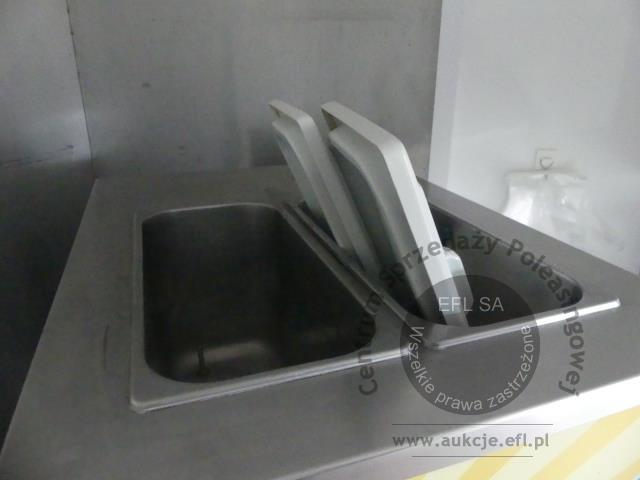 14 - Przyczepa gastronomiczna &quot;LODY GOFRY&quot; Niewiadów B3500  2022r.