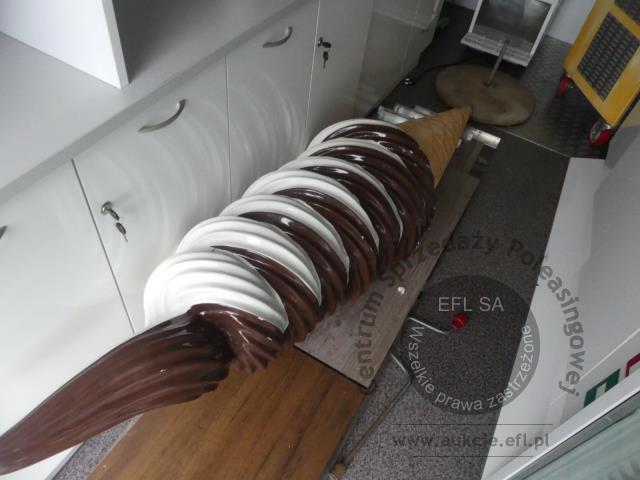 17 - Przyczepa gastronomiczna &quot;LODY GOFRY&quot; Niewiadów B3500  2022r.