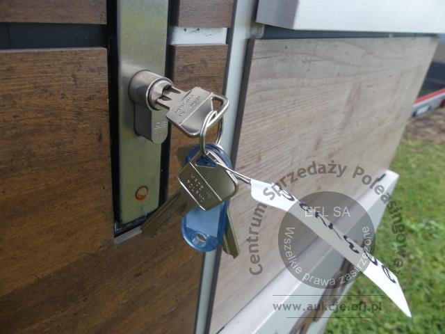 18 - Przyczepa gastronomiczna &quot;LODY GOFRY&quot; Niewiadów B3500  2022r.