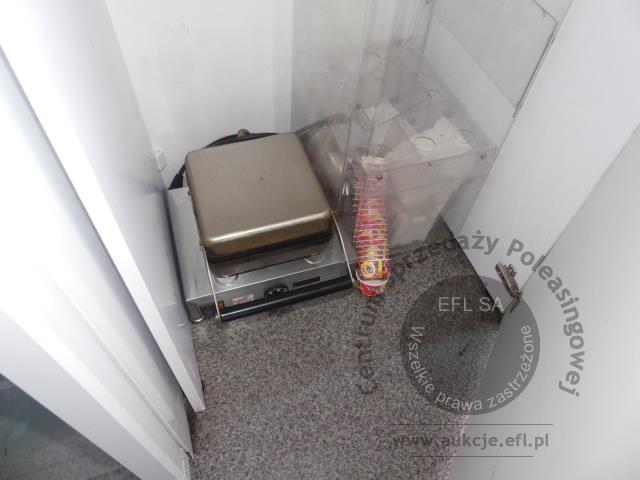 8 - Przyczepa gastronomiczna &quot;LODY GOFRY&quot; Niewiadów B3500  2022r.