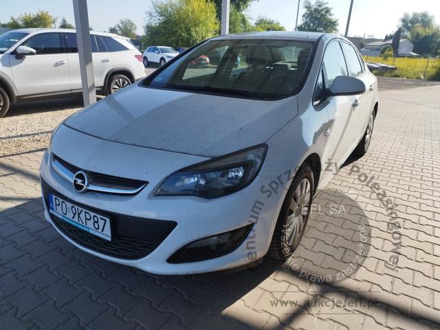 1 - Opel Astra IV 1.4 T EU6 Sedan 2019r. Pojazd znajduje się w firmie ARCTOS GROUP sp. z o.o. Al. Krakowska 7, 02-183 Warszawa