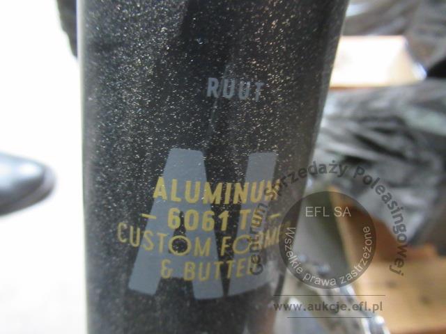10 - Rower RONDO RUUT M - AL2