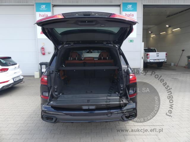 16 - BMW X7 XDRIVE40D MHEV 2022r.