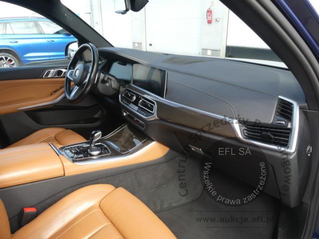9 - BMW X5 XDRIVE 40D 2022r.