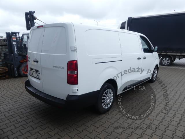 4 - Toyota Proace 2.0 D-4D Long 3,1t 2022r. DW3TC86 Magnice