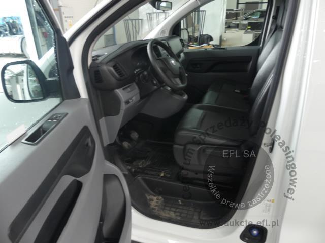 9 - Toyota Proace 2.0 D-4D Long 3,1t 2022r. DW3TC86 Magnice