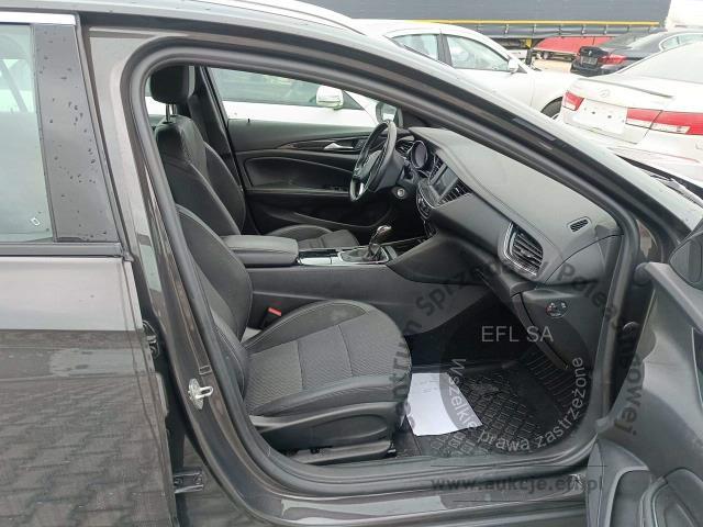 10 - Opel Insignia 2.0 CDTI Elegance S&amp;S 2021r. DW6NS32 USZKODZONY Magnice
