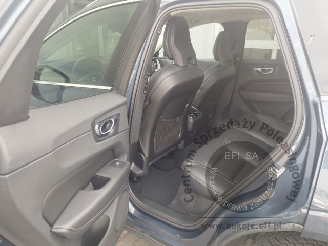 8 - Volvo XC 60 B5 D AWD Inscription aut Kombi 2022r. UWAGA!! Pojazd znajduje się w firmie Arctos Sp. z o.o. Warszawa, Al. Krakowska 7, 02-183 Warszawa
