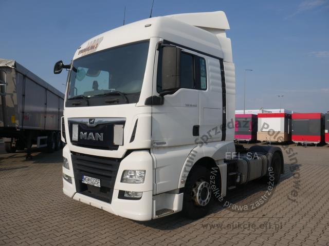1 - EFL FINANCE MAN TGX 18.460 4X2 LLS-U XLX 2017r.