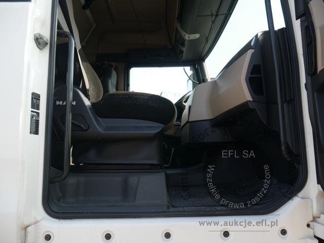 7 - EFL FINANCE MAN TGX 18.460 4X2 LLS-U XLX 2017r.