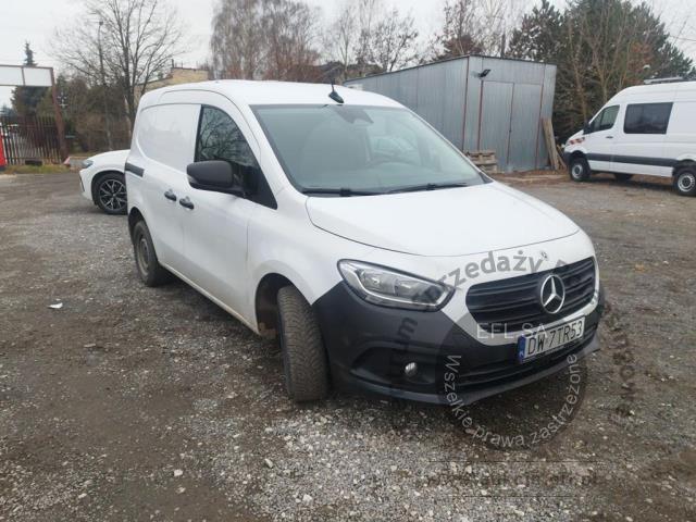 5 - Mercedes  Citan 110 CDI L1 2022r. DW7TR53 Pojazd znajduje się w firmie ARCTOS GROUP sp. z o.o. Al. Krakowska 7, 02-183 Warszawa